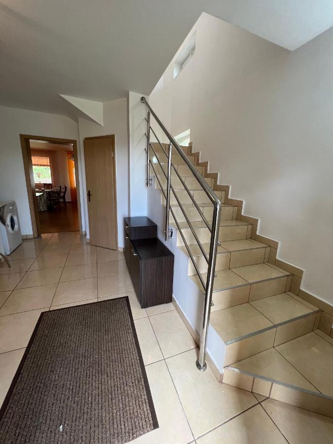 Casa Lv Villa Sura Mica Bagian luar foto